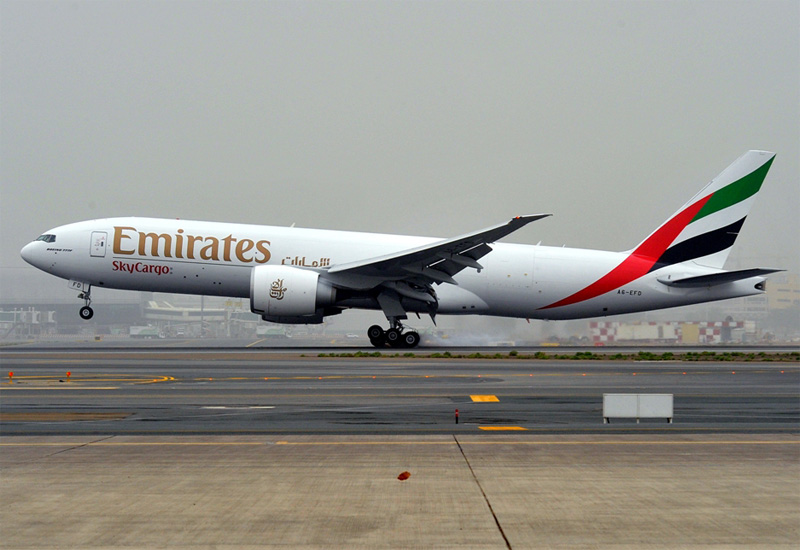 ☆Emirates SkyCargo B777-F 1/400 GEMINI EMIRATES SKYCARGO 777-200LRF 1/400 INTERACTIVE