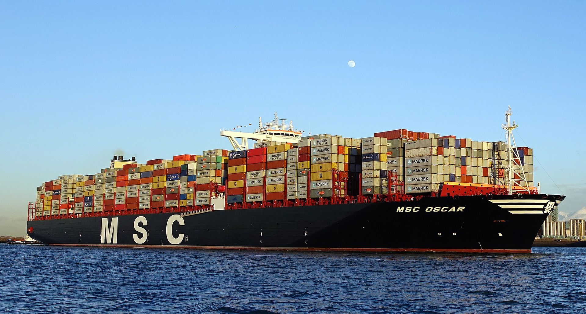 emma maersk container ship wallpaper