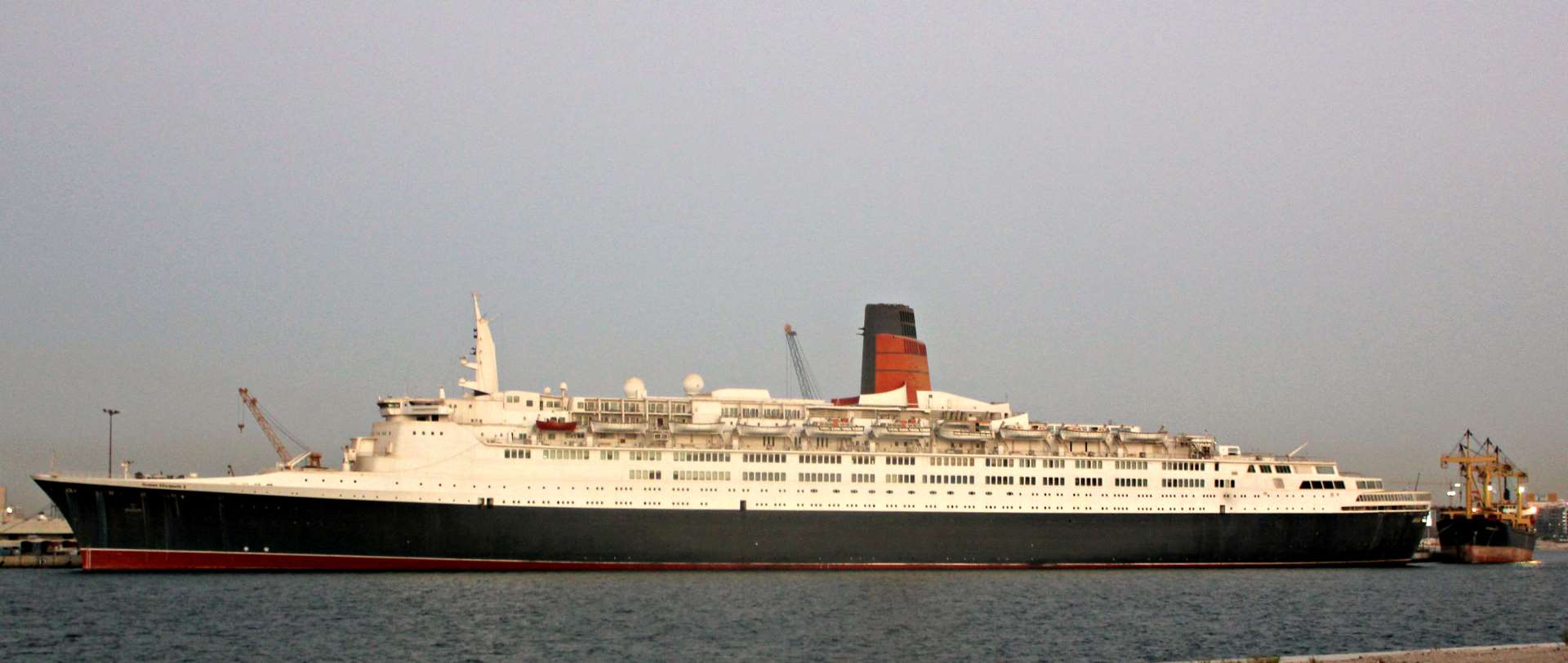 QE2 cruise ship sales from Port Rashid for first time in three years
