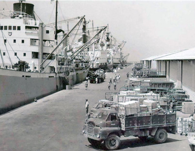 40 Year History Of Uae Logistics Part Three Roads Transport Rails Roads Anniversary Dubai Road Uae Analysis Logistics Middle East