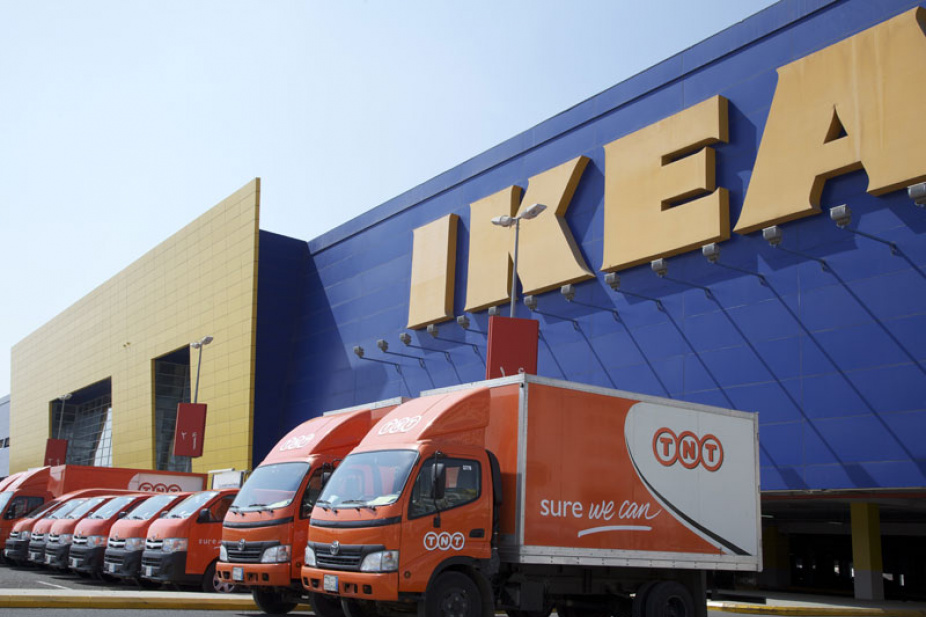Tnt Sab Express Saudi Arabia Flat Packs Ikea Goods Business Ikea Saudi Arabia Tnt Express News Logistics Middle East