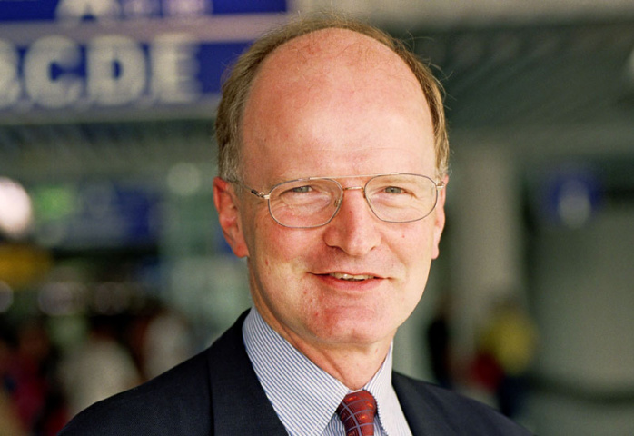 AEA general sectary, Ulrich Schulte-Strathaus AEA general sectary, Ulrich Schulte-Strathaus