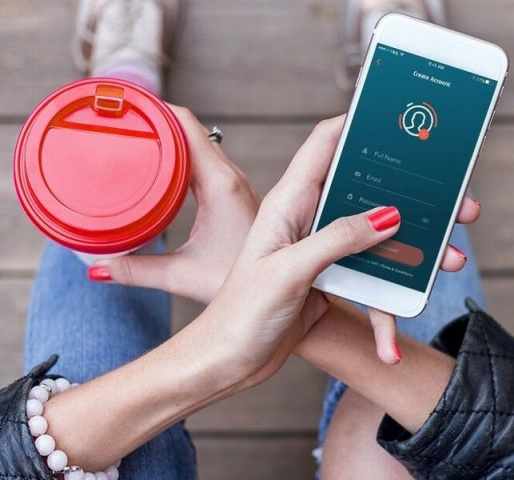 The easy-to-use app was created by Saudi entrepreneurs at Silicon Valley, and promises faster deliveries at lower costs by using travellers to fuel the app. All you have to do is download the app, register, post your request, and accept a traveller’s offer to bring the item. The easy-to-use app was created by Saudi entrepreneurs at Silicon Valley, and promises faster deliveries at lower costs by using travellers to fuel the app. All you have to do is download the app, register, post your request, and accept a traveller’s offer to bring the item.