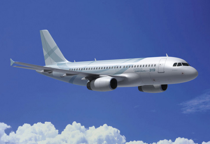 The Airbus ACJ319 in its new livery. The Airbus ACJ319 in its new livery.