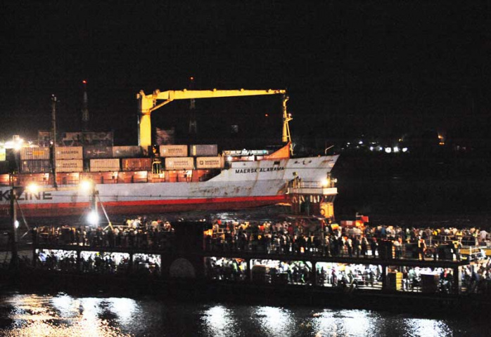 The issue of piracy has gained added international attention after the recent Maersk Alabama incident. Courtesy of AFP/Getty. The issue of piracy has gained added international attention after the recent Maersk Alabama incident. Courtesy of AFP/Getty.