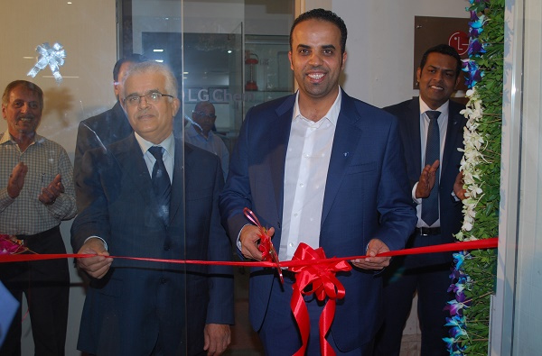 The new office, located in the central suburb of Hiranandani – Powai, was inaugurated by the company’s chief executive officer, Eng. Ibrahim Al-Omar, in the presence of Ahmed Al-Ghaith, president, Bahri Logistics, Wael Al-Sarhan, vice-president, Marketing and Communications, Bahri, Capt. Jiten Bhosale, Bahri’s India country manager and other senior executives and staff. The new office, located in the central suburb of Hiranandani – Powai, was inaugurated by the company’s chief executive officer, Eng. Ibrahim Al-Omar, in the presence of Ahmed Al-Ghaith, president, Bahri Logistics, Wael Al-Sarhan, vice-president, Marketing and Communications, Bahri, Capt. Jiten Bhosale, Bahri’s India country manager and other senior executives and staff.