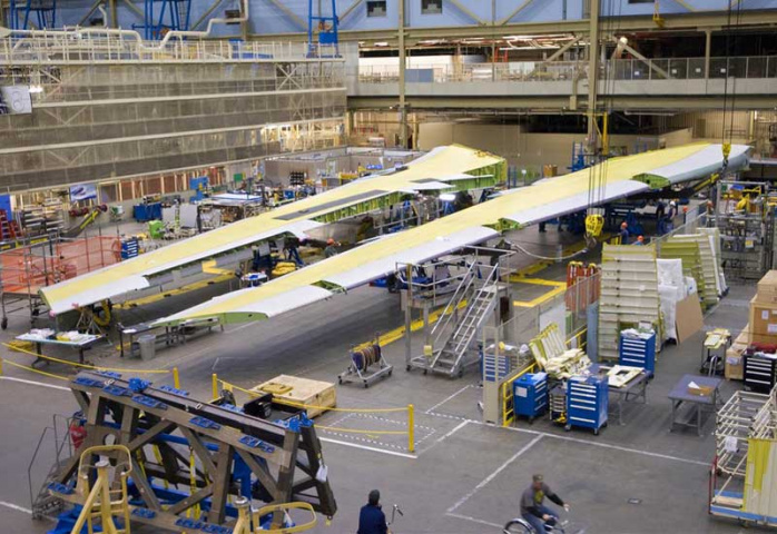 The completed B747-8F wings at Boeing's factory in Everett. The completed B747-8F wings at Boeing's factory in Everett.