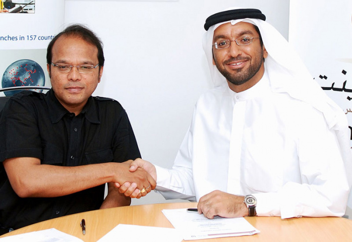 Hellmann Middle East CEO, Madhav Kurup, with CPL chairman, Saleh Lootah Hellmann Middle East CEO, Madhav Kurup, with CPL chairman, Saleh Lootah