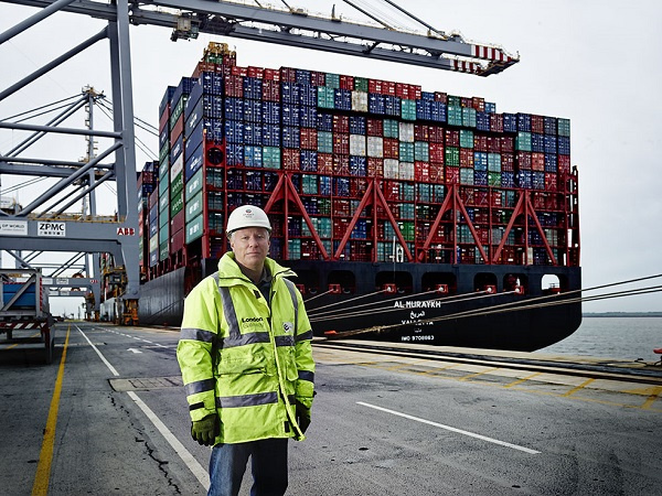 The UASC-owned Al Muraykh called at DP World London Gateway carrying more containers than any ship on record. The UASC-owned Al Muraykh called at DP World London Gateway carrying more containers than any ship on record.