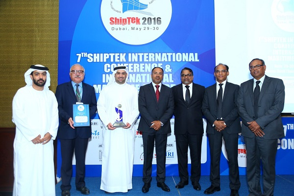Drydocks World received the “Best Repair Yard” Award at the 7th ShipTek International Maritime Awards Drydocks World received the “Best Repair Yard” Award at the 7th ShipTek International Maritime Awards