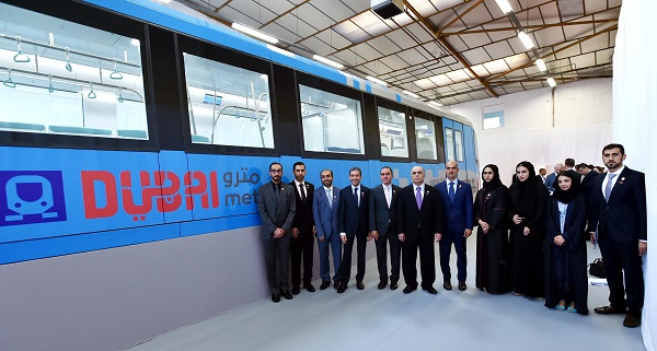 The full-scale mock-up was unveiled in Coignères in Paris as the delegation inspected the design prior to its approval for production to begin. The full-scale mock-up was unveiled in Coignères in Paris as the delegation inspected the design prior to its approval for production to begin.