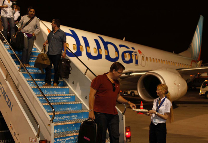 Flydubai Celebrates First Flight To Istanbul Flydubai News Aviation Logistics Middle East