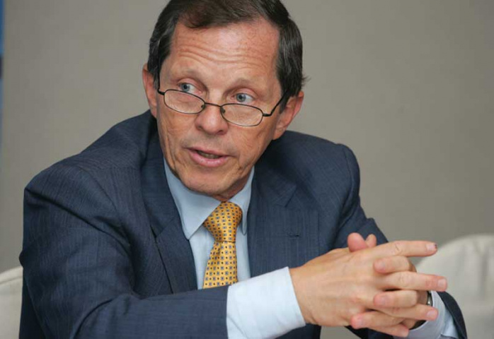 The head of the global aviation body says the industry is still failing to make enough money. The head of the global aviation body says the industry is still failing to make enough money.