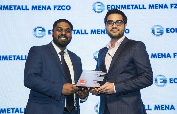 Mohsen Khan, physical distribution manager for the Middle East, L’Oréal, collects the award. Mohsen Khan, physical distribution manager for the Middle East, L’Oréal, collects the award.