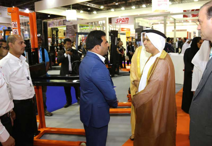 Rajesh Gopina chats to H.E. Mattar Al Tayer, chairman of the board & executive director of Dubai's RTA. Rajesh Gopina chats to H.E. Mattar Al Tayer, chairman of the board & executive director of Dubai's RTA.