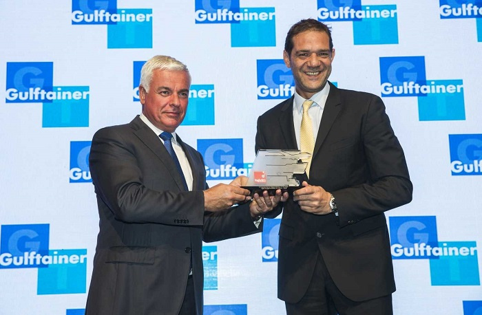 Mohammed Kamal, general manager, Middle East, Indian Subcontinent and Africa, UPS, collects the award. Mohammed Kamal, general manager, Middle East, Indian Subcontinent and Africa, UPS, collects the award.