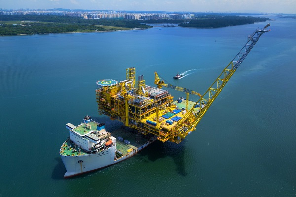 Xiang Rui Kou has a cargo deck of 177 metres by 43 metres with a deadweight of more than 48,000 tonnes Xiang Rui Kou has a cargo deck of 177 metres by 43 metres with a deadweight of more than 48,000 tonnes