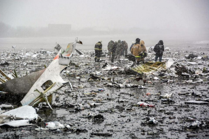 The flydubai Boeing 737 exploded when it crashed 250m short of the runway. The flydubai Boeing 737 exploded when it crashed 250m short of the runway.