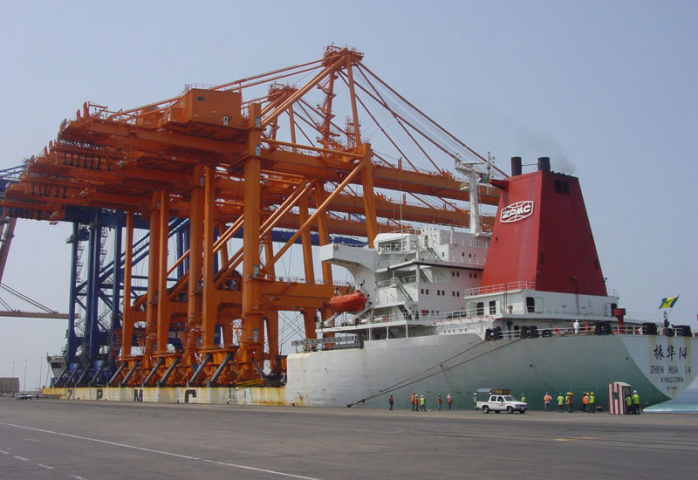 King Abdul Aziz Port, Crane, Saudi arabia King Abdul Aziz Port, Crane, Saudi arabia