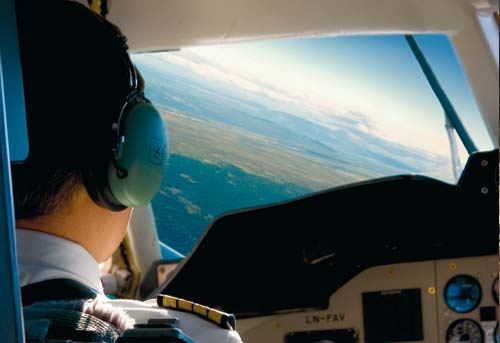 "235,000 additional pilots will be required until 2020" "235,000 additional pilots will be required until 2020"