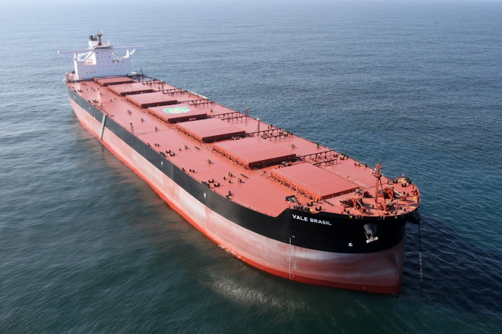 With a 388,000dwt and a length of 366 metres, the MV Berge Everest is part of a large fleet of specialised ships that transport iron ore around the globe for the Brazilian mining giant. With a 388,000dwt and a length of 366 metres, the MV Berge Everest is part of a large fleet of specialised ships that transport iron ore around the globe for the Brazilian mining giant.