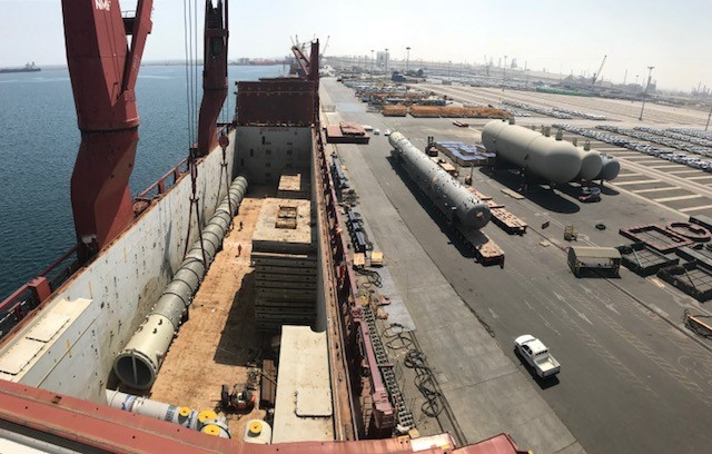 The majority of the cargo handled was heavy and super-heavy ranging from single piece weights of up to 576 metric tons and lengths of up to 76m. The majority of the cargo handled was heavy and super-heavy ranging from single piece weights of up to 576 metric tons and lengths of up to 76m.