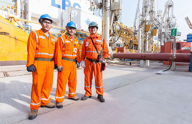 The contract, which is to initially run for a period of five years, covers warehouse logistics, packing finished products, the administration and provision of spare parts for the petrochemical plants as well as servicing and maintenance of all the logistics equipment within the entire production facility. The contract, which is to initially run for a period of five years, covers warehouse logistics, packing finished products, the administration and provision of spare parts for the petrochemical plants as well as servicing and maintenance of all the logistics equipment within the entire production facility.