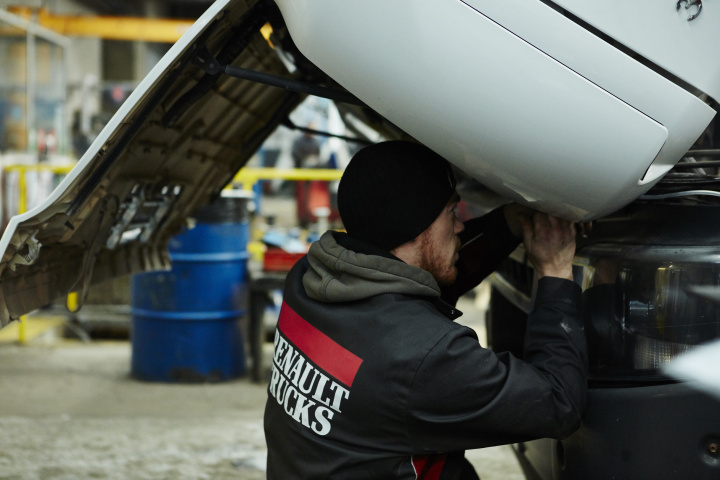 Renault trucks, Spare parts, Guarantee, Middle east Renault trucks, Spare parts, Guarantee, Middle east
