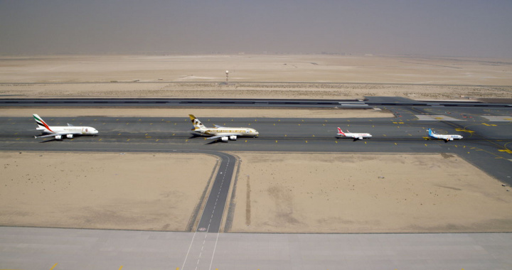 Etihad, Emirates, Flydubai, Air arabia, Aviation, Uae, National day Etihad, Emirates, Flydubai, Air arabia, Aviation, Uae, National day