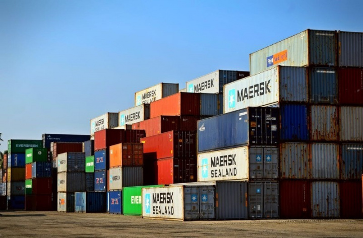 Pakistan, Uae, Logistics, Currency Pakistan, Uae, Logistics, Currency