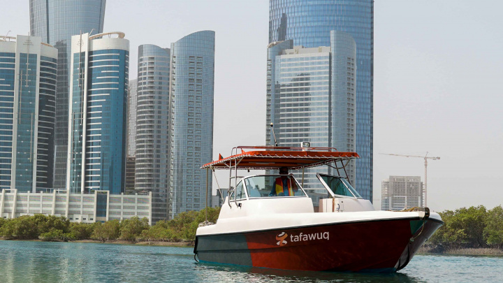 Tafawuq Facilities Management, Boat, Abu dhabi, Mangroves, Environment Tafawuq Facilities Management, Boat, Abu dhabi, Mangroves, Environment