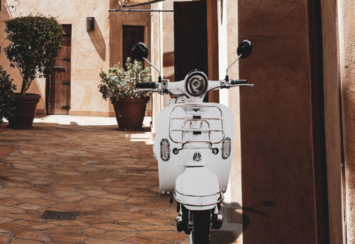Electric scooter, Bike, Delivery, Last mile, Uae Electric scooter, Bike, Delivery, Last mile, Uae