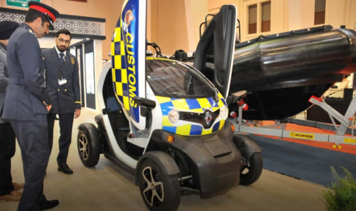 Renault Twizy, Bahrain, Electric cars Renault Twizy, Bahrain, Electric cars