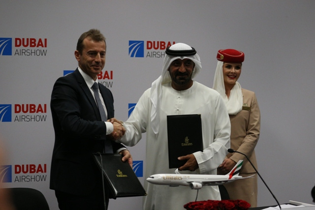 Emirates airline, Dubai Airshow, Boeing, Airbus Emirates airline, Dubai Airshow, Boeing, Airbus